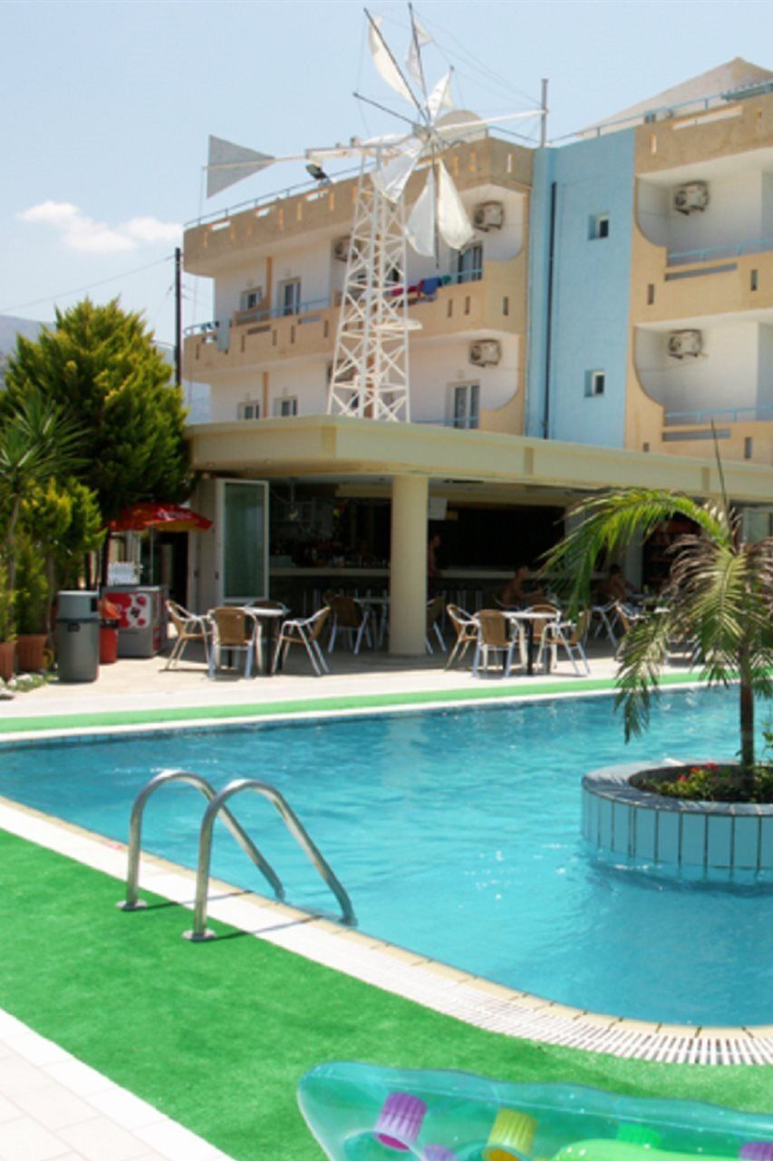 Nikos Hotel Mália Exterior foto